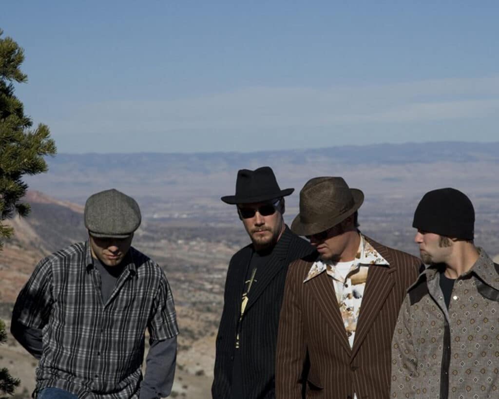 THE WILLIAMS BROTHERS BAND